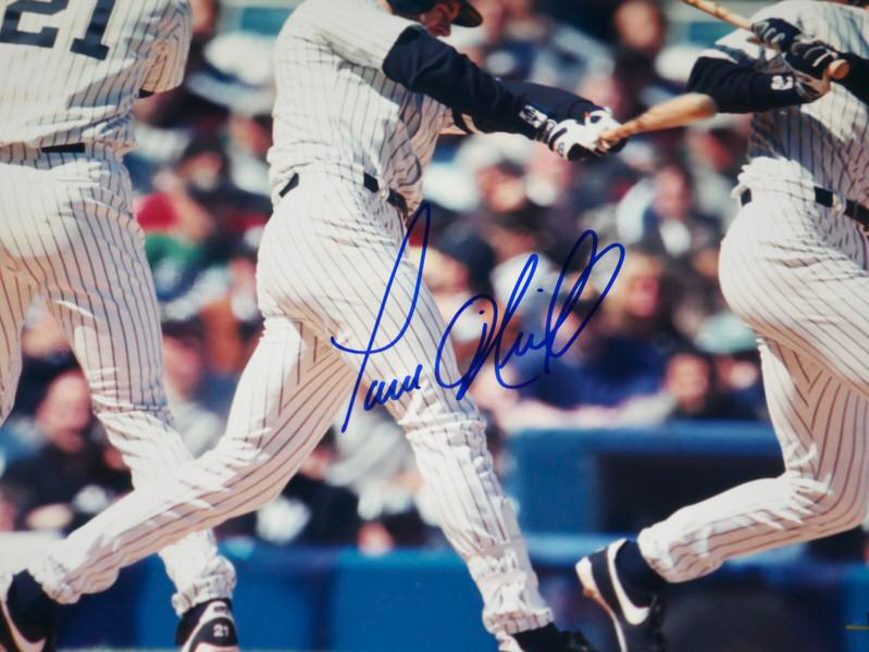 Paul O'Neill Signed New York Yankees 8 x 10 Photo - JSA COA